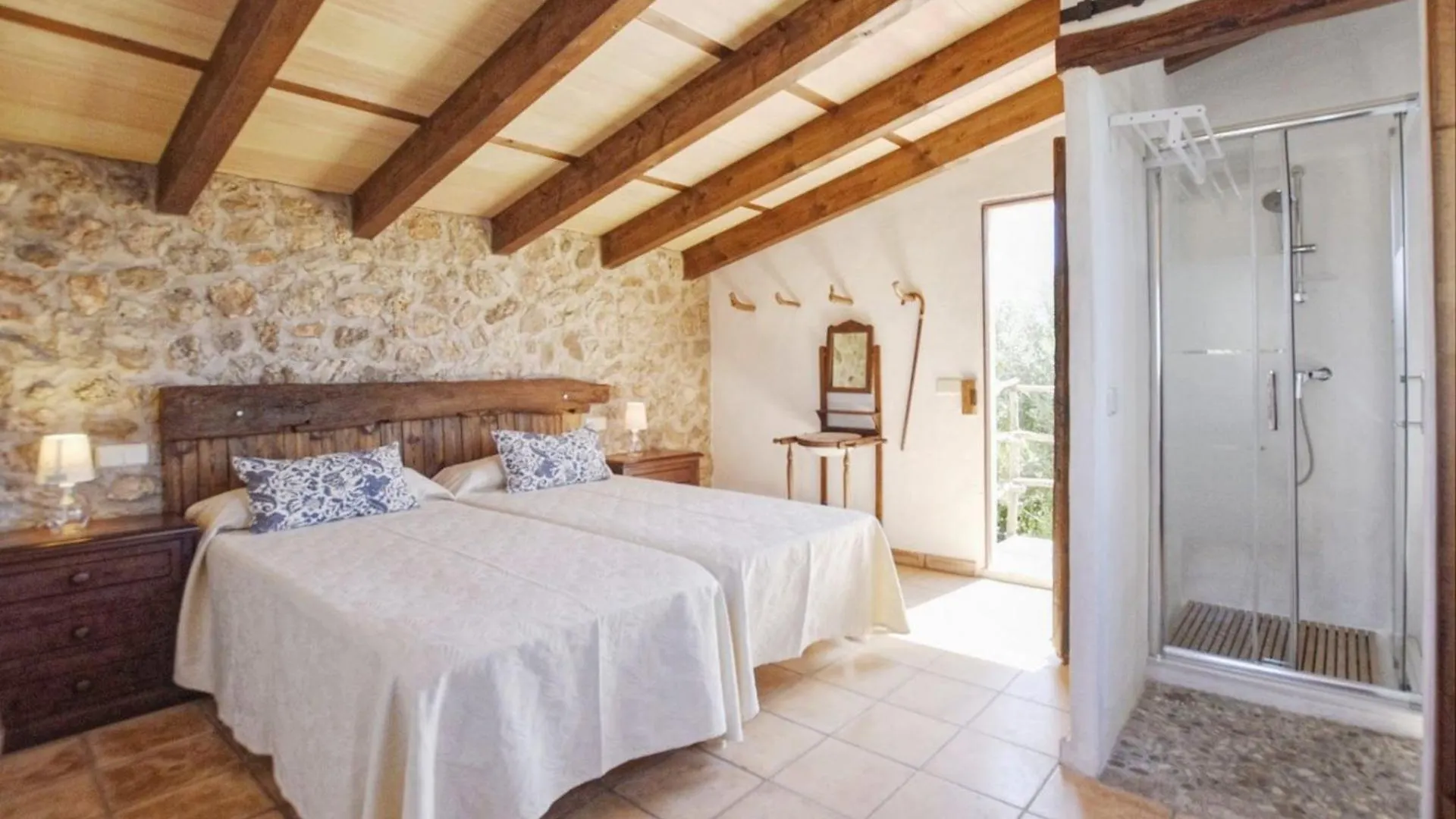 Rotana Casa Alba Villa Manacor  İspanya