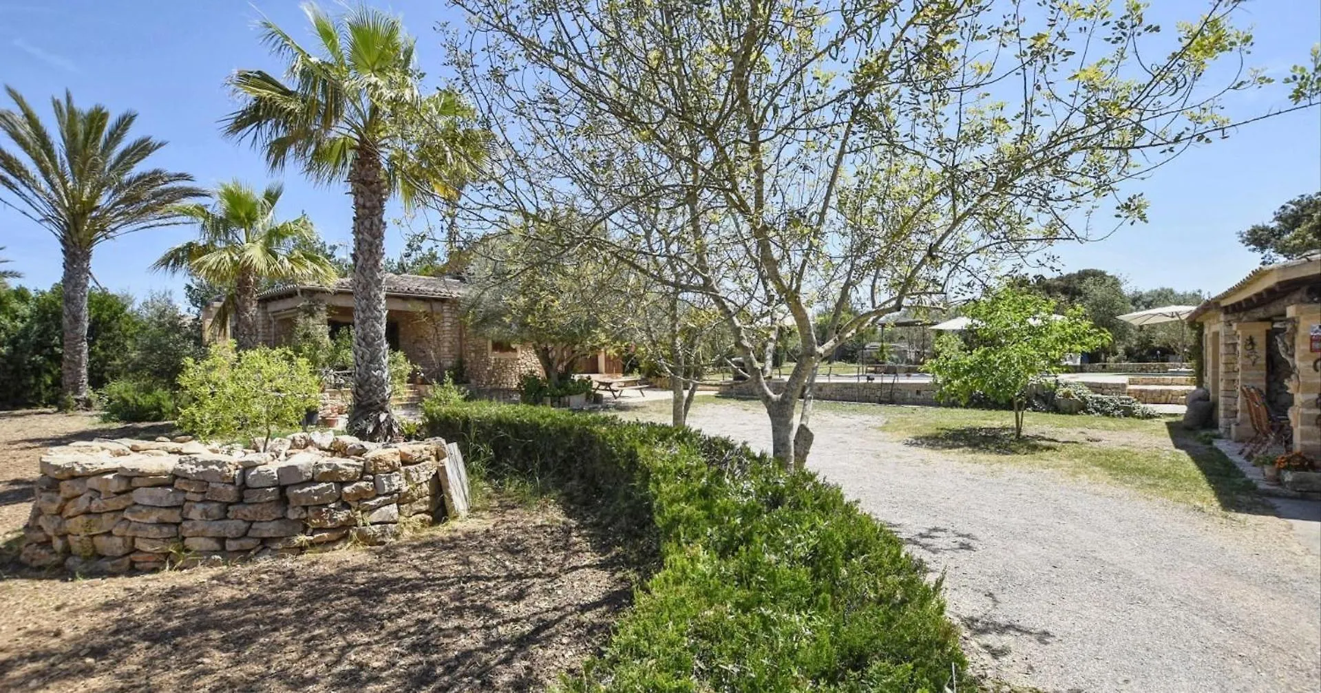 Rotana Casa Alba Villa Manacor  0*, Manacor (Mallorca)